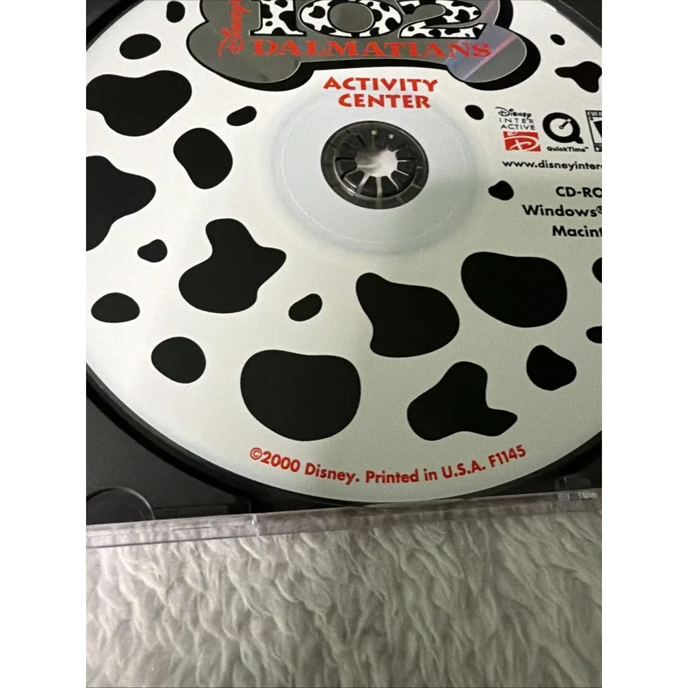 102 DALMATIANS Activity Center Game PC CD ROM Game 2000 Vtg Disney Dogs
